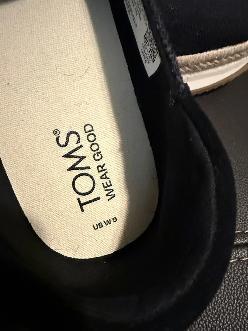 NWOT Toms Black Espadrille Platform Slip-On